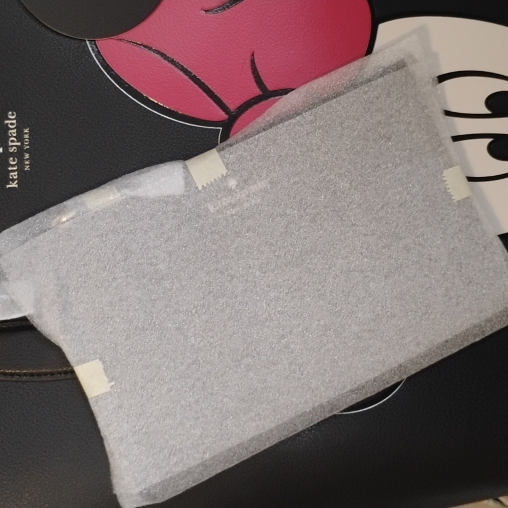 Kate Spade Black and Red Minnie Mouse Tote - Picture 7 of 10